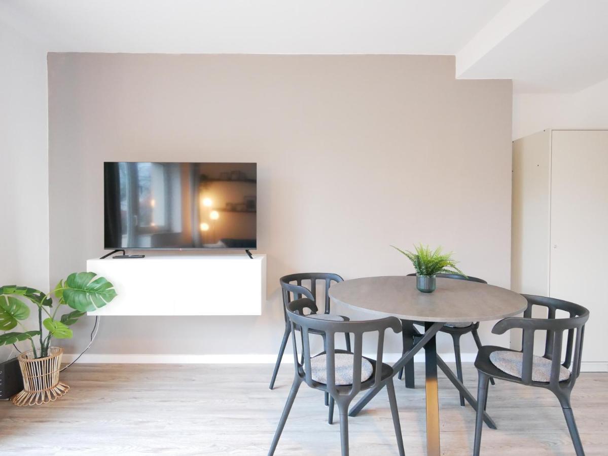 Appartement 75 M2, Zentral, Kueche, Balkon, Parkplatz à Osnabrück Extérieur photo