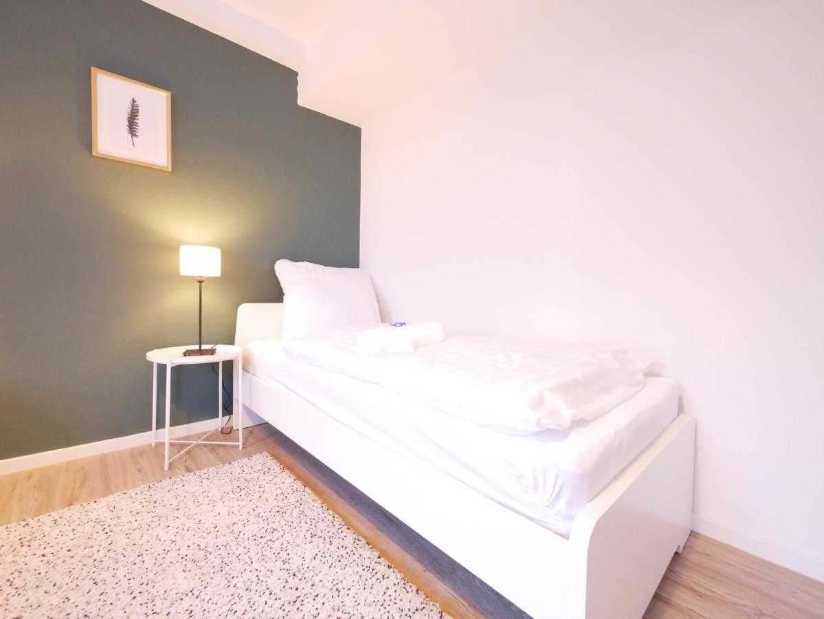 Appartement 75 M2, Zentral, Kueche, Balkon, Parkplatz à Osnabrück Extérieur photo